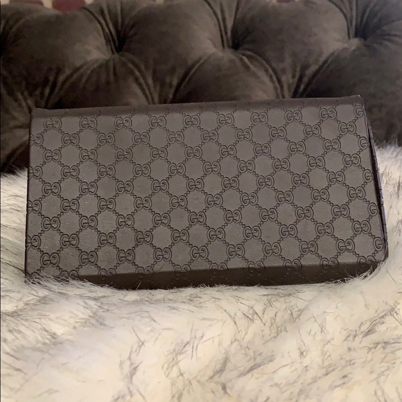 Gucci trifold brown leather sunglasses case - Picture 4 of 8